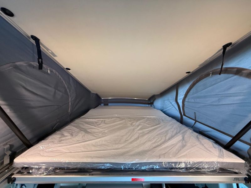 2023 Ford Transit Custom Nugget Plus