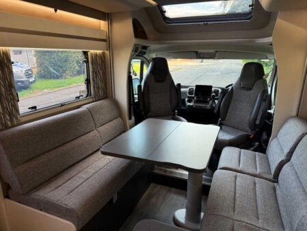 2025 Swift Escape 640