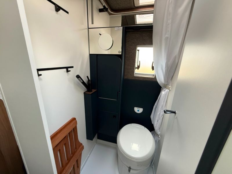 2025 Eriba Car 602 Blue
Seattle Stone