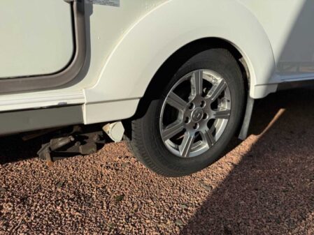 2015 Coachman VIP 545
Incl Mover