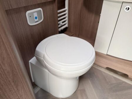 2026 Coachman VIP 565