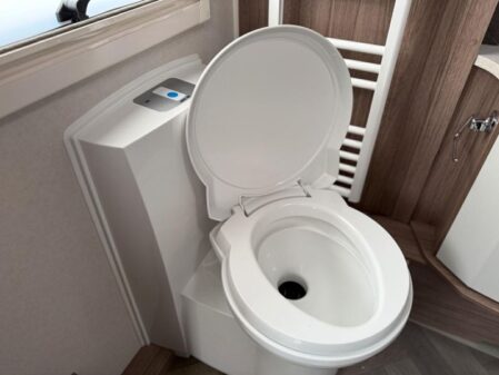 2026 Coachman VIP 575