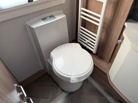 2026 Coachman VIP 520