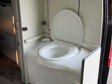 2023 Ford Transit Custom Nugget Plus