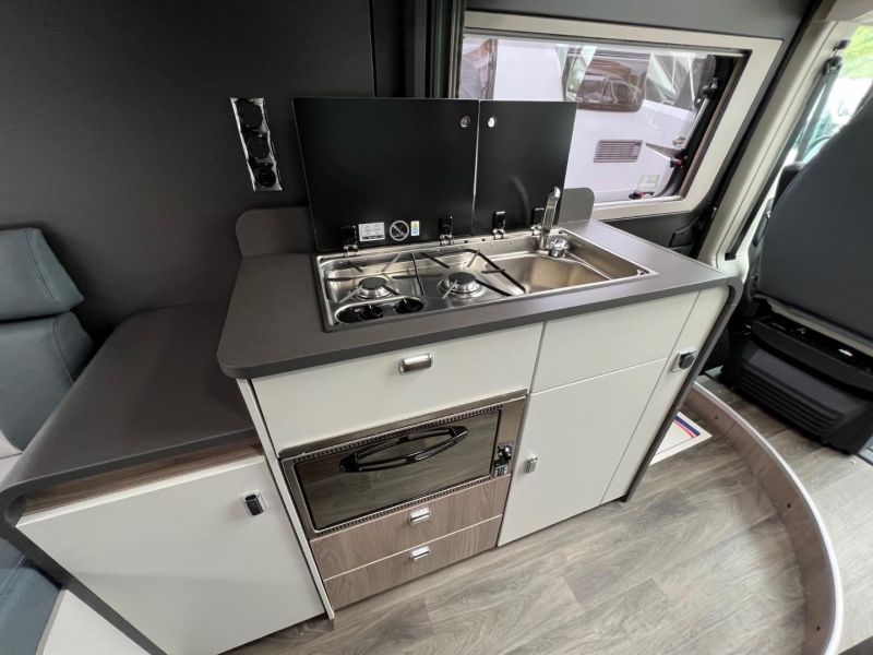 2024 Swift Carrera 132 Manual