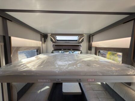 2025 Bailey Adamo 69-4