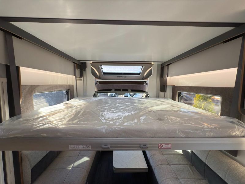 2025 Bailey Adamo 69-4