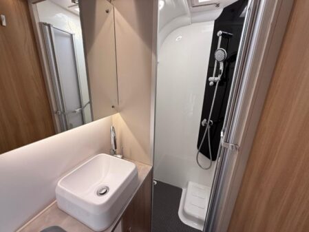 2023 Bailey Adamo 60-4