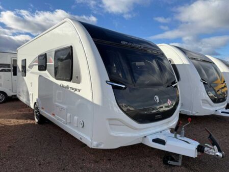 2025 Swift Challenger 560 SE