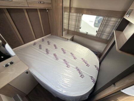 2025 Swift Challenger 560 SE