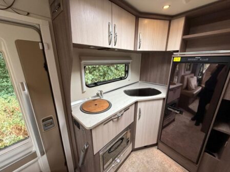 2016 Burstner IT Time Ixeo Sovereign 586