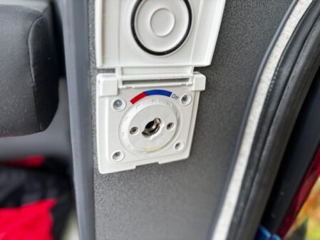 2012 VW Hillside Birchover