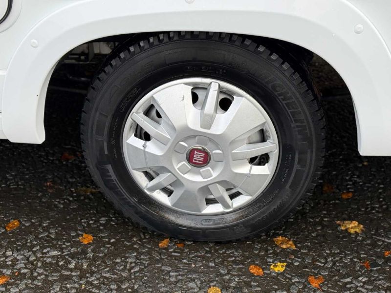 2018 Pilote Essential P716