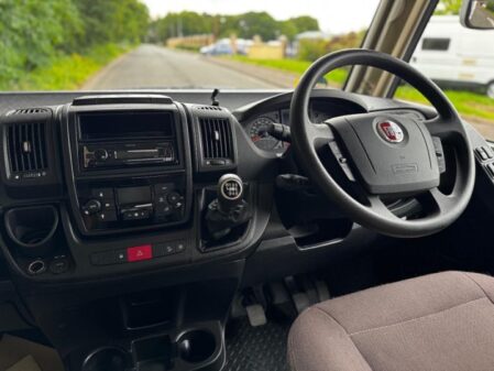 2017 Hymer B-Class 444 DL