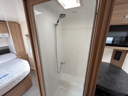 2021 Bailey Phoenix 640