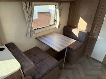 2026 Coachman VIP 520