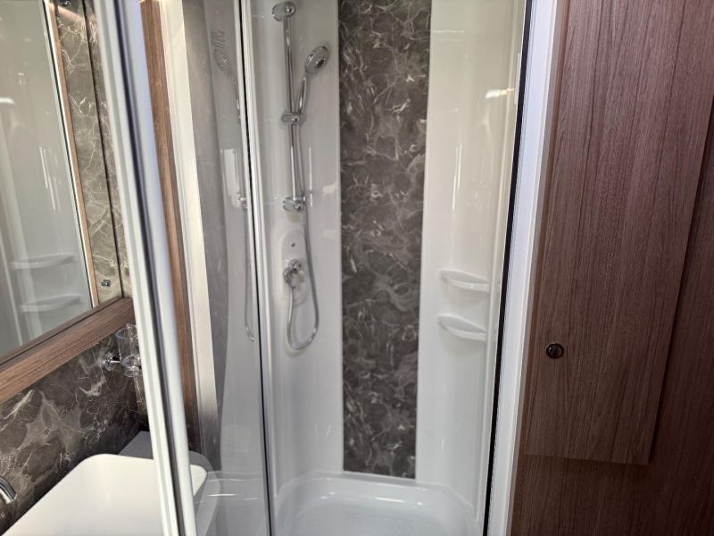 2026 Coachman VIP 520