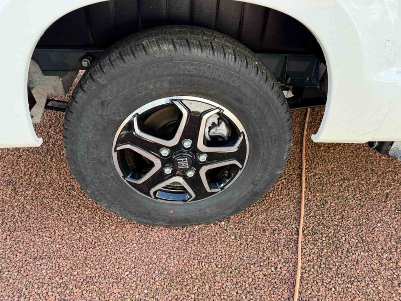 2025 Swift Ascari 344 Auto