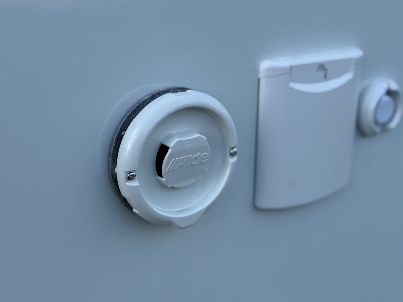 2025 Swift Escape 640