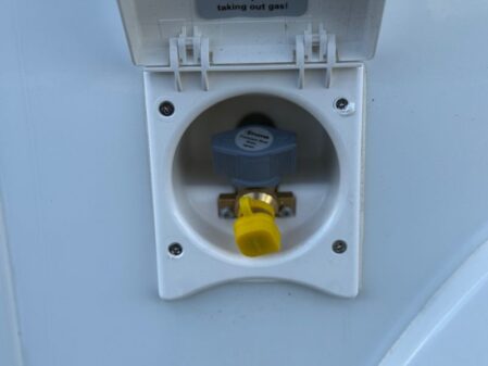 2025 Swift Escape 640