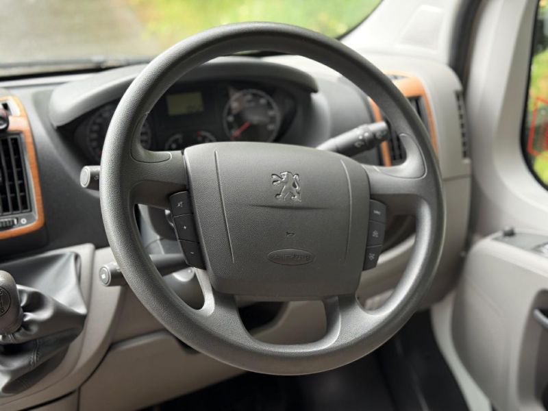 2011 Auto-Sleepers Broadway EL