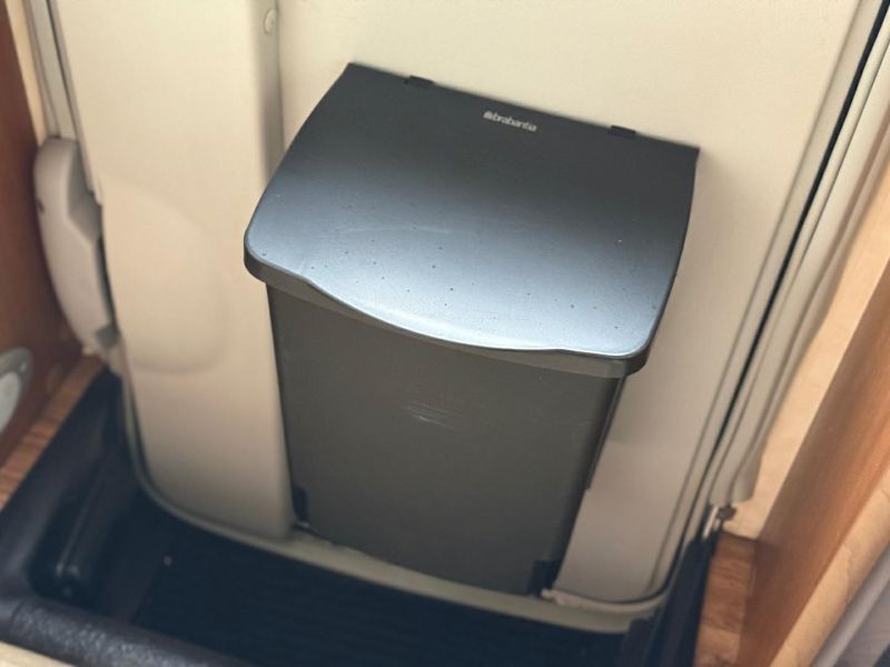 2011 Auto-Sleepers Broadway EL