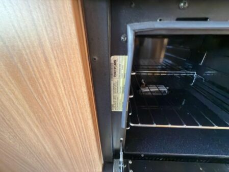 2014 Swift Conqueror 480
Incl Mover