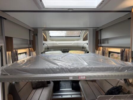 2026 Bailey Autograph 72-2