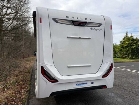 2026 Bailey Autograph 79-4T