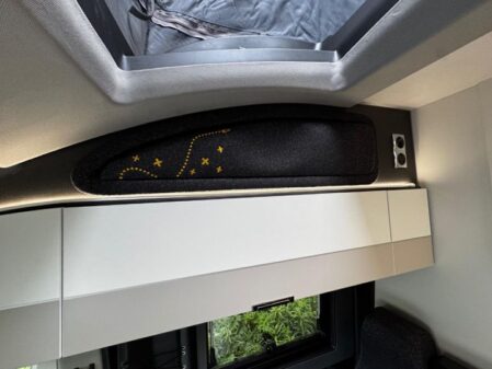 2025 Swift Trekker X Auto