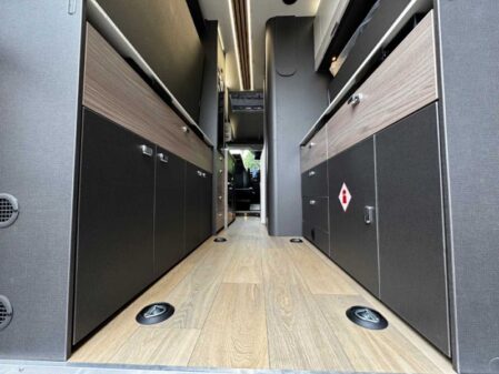 2025 Swift Trekker X Auto