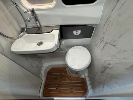 2025 Swift Trekker X Auto