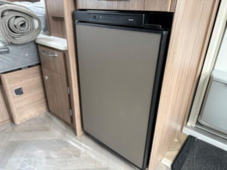 2026 Coachman VIP 575