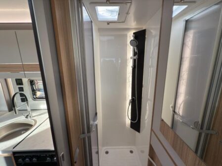 2025 Bailey Adamo 69-4