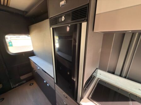 2024 Swift Trekker X Manual