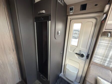 2025 Swift Challenger 560 SE