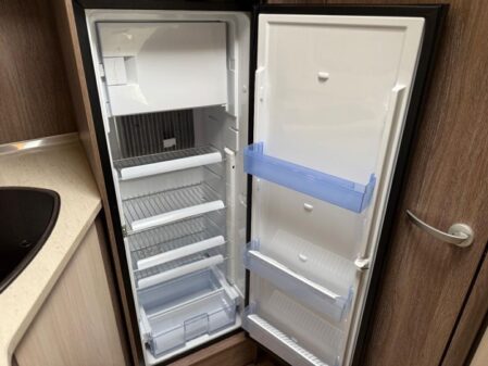 2016 Burstner Ixeo Time Sovereign 586