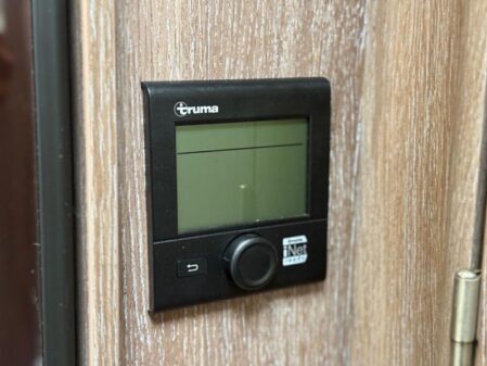 2016 Burstner Ixeo Time Sovereign 586