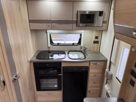 2019 Elddis Platinum 115