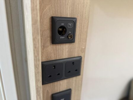 2019 Elddis Platinum 115