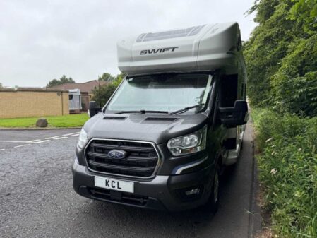 2024 Swift Voyager 475 Manual