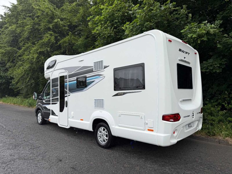 2024 Swift Voyager 475 Manual