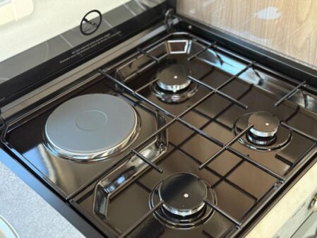 2026 Swift Challenger 560