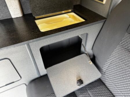 2012 VW Hillside Birchover