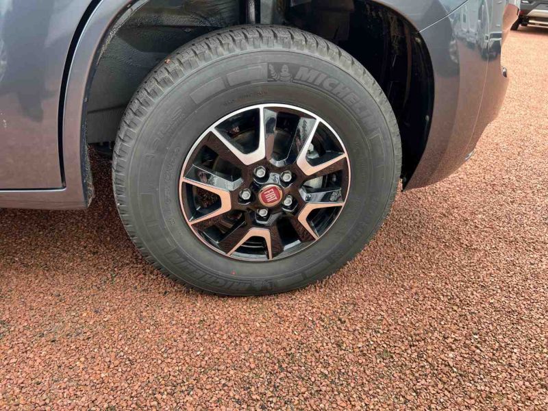 2024 Swift Escape 684