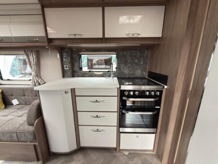 2026 Coachman VIP 460