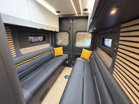 2025 Swift Trekker XL Auto