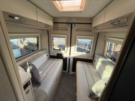 2025 Elddis Autoquest CV40 60th Anniversary Edition
Manual