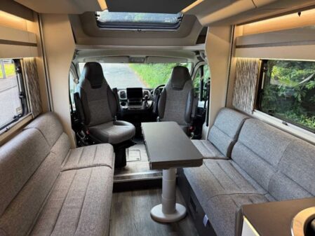 2025 Swift Escape 640