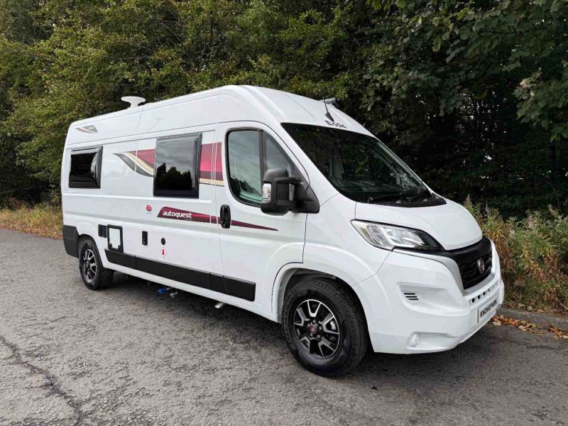 2025 Elddis Autoquest CV40 60th Anniversary Edition
Manual